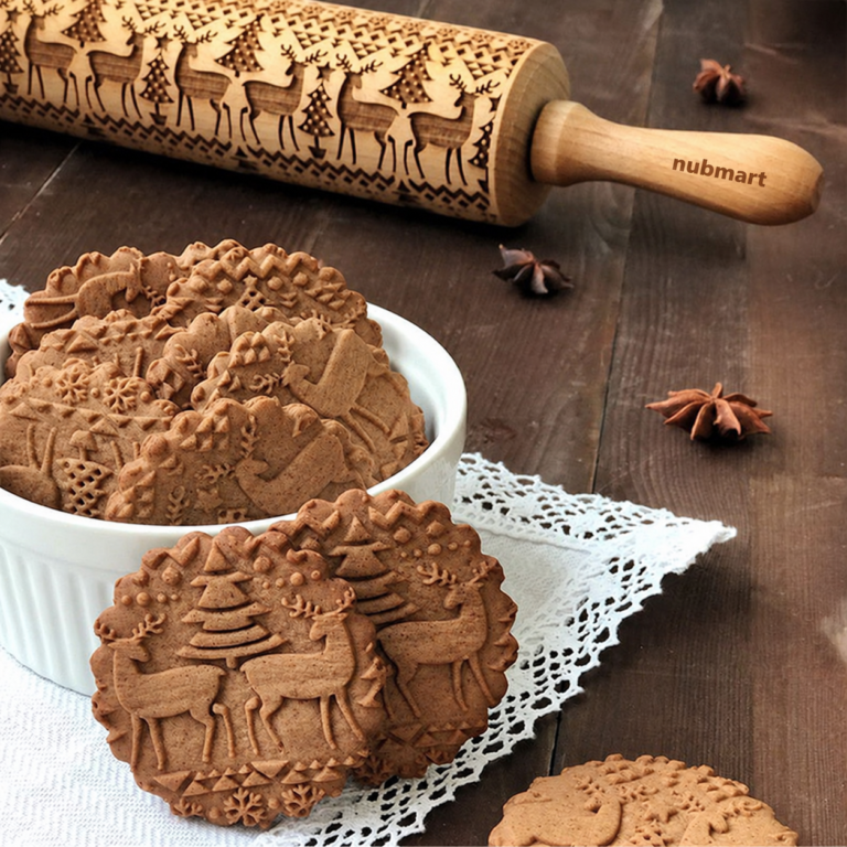 Holz-Teigrolle mit Weihnachtsmotiv