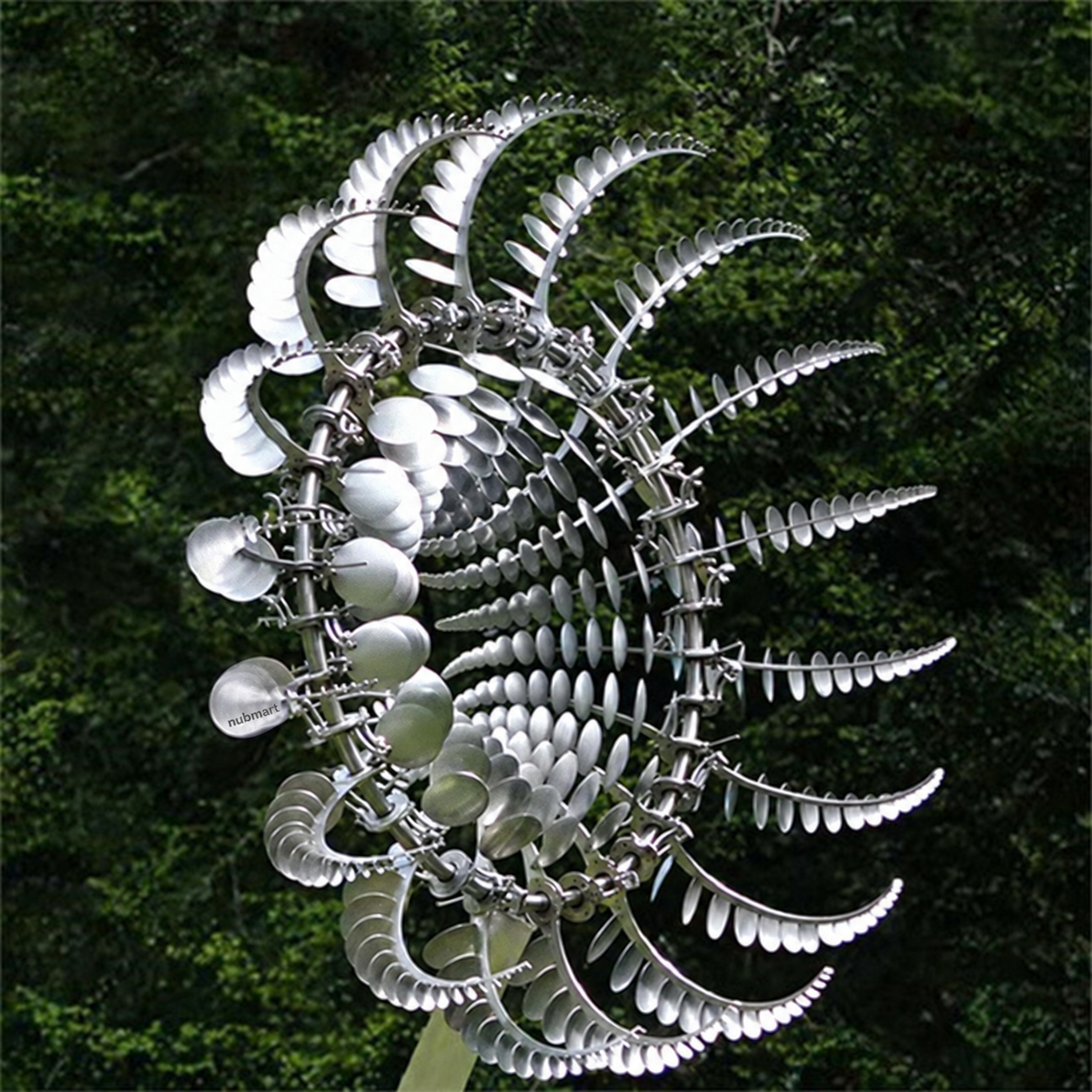 Nubmart Metall-Windrad für den Garten mit Erdspieß – Produktansicht